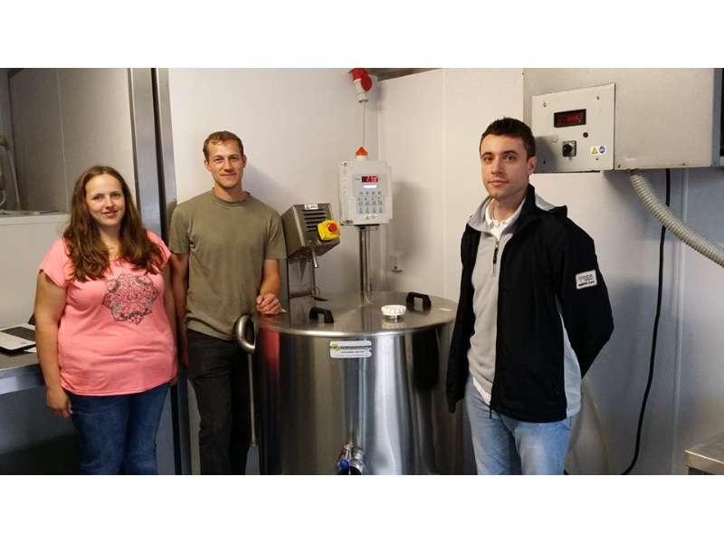 mini-polyvalent-vat-for-artisan-yogurt